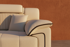 The Ivory Sectional — Detalle piping y textura, golden hour Oasiis